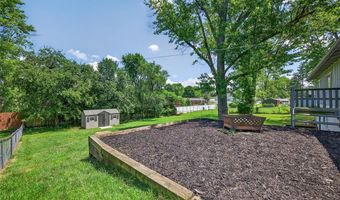 234 St Marys Dr, Ballwin, MO 63021