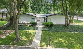 1402 Bardstown Trl, Ann Arbor, MI 48105