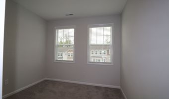 2730 Hunter Woods Dr, Apex, NC 27502