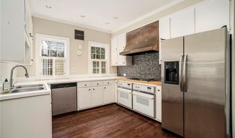 2378 Glenwood Dr NE, Atlanta, GA 30305