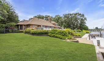 99 Holly Ln, Bayville, NJ 08721