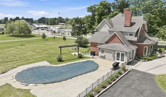 1305 S Kankamp Rd, Angola, IN 46703