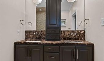 14775 Chancey St, Addison, TX 75001