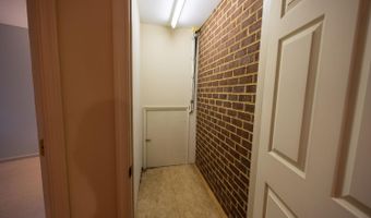 2246 Country Clb, Appomattox, VA 24522