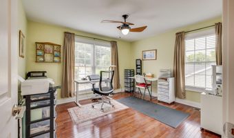 18518 Keeneland Ln, Abingdon, VA 24211