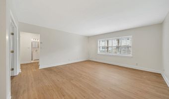 198 Lake Shore Road 2, Boston, MA 02135