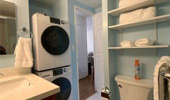 1535 Pensacola St 209, Honolulu, HI 96822