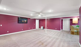 97 Ponds Edge Ct, Felton, DE 19943
