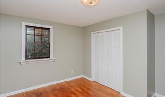 12 Overlook Rd, Narragansett, RI 02882