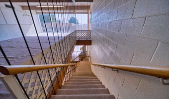 321 S Canyon St, Carlsbad, NM 88220