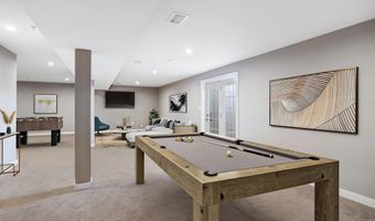 904 MIDBROOK Ln, Bowie, MD 20716