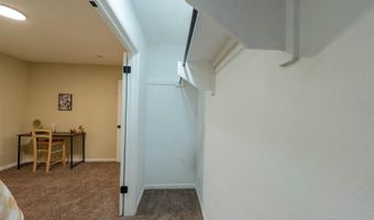 2312 N 200 E, Anderson, IN 46012