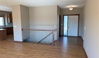 1306 18th St NE, Austin, MN 55912