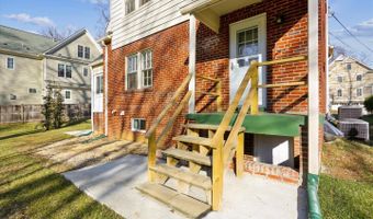 8908 GRANT St, Bethesda, MD 20817