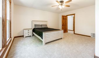 1207 Alden St, Alden, IA 50006