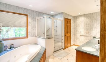 7025 Stonington Rd, Anderson Twp., OH 45230