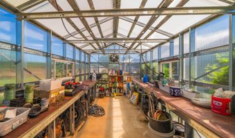 25130 Aoudad Dr, Anderson, CA 96007