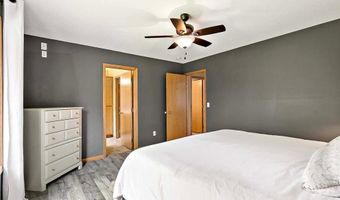 15578 Vale St NW, Andover, MN 55304