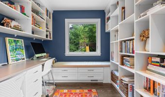 1410 Creal Cres, Ann Arbor, MI 48103