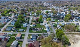 10 Mecca St, North Providence, RI 02904