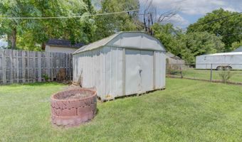 1326 S Summit St, Arkansas City, KS 67156