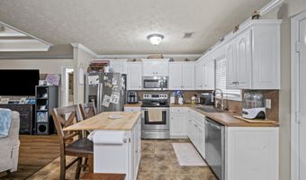 32 Chickasaw Dr, Austin, AR 72007