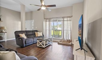 10676 N Oak Crest Dr, Biloxi, MS 39532