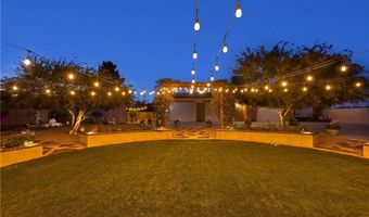 19420 Red Feather Rd, Apple Valley, CA 92307
