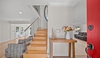30729 Lakefront Dr, Agoura Hills, CA 91301