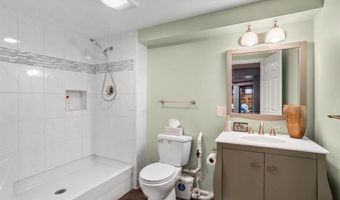 278 Tower Hill Rd, Cumberland, RI 02864