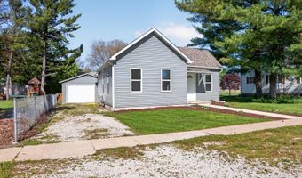 104 S Oak St, Arrowsmith, IL 61722