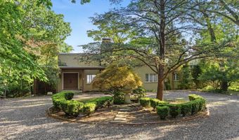 1 Cameron Cir, Atlantic Highlands, NJ 07716