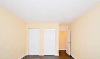 10320 WESTLAKE Dr E409, Bethesda, MD 20817