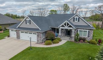 18860 Roselle Cv, Auburn, IN 46706