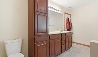 63 Fox Hill Rd, Albrightsville, PA 18210