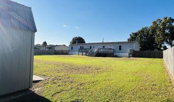 629 Old Snow Hill Rd, Ayden, NC 28513