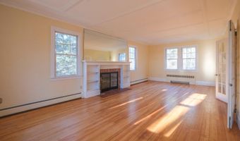 109 Sahagian Rd, Belgrade, ME 04917