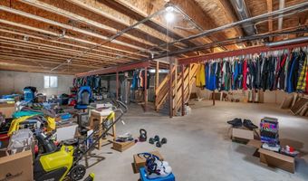 2317 Barrett Dr, Algonquin, IL 60102
