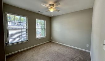 822 Richmont Grove Ln, Apex, NC 27523