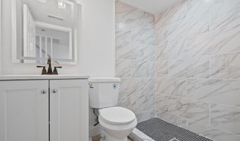 433 N ROBINSON St, Baltimore, MD 21224