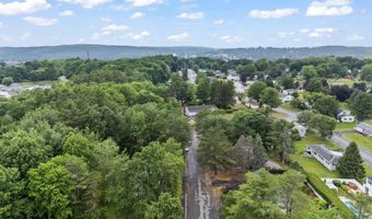 28 Colony Rd, Augusta, ME 04330