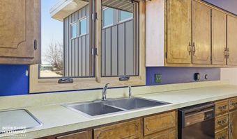 12 Marquette Dr, Cody, WY 82414