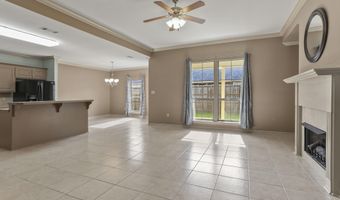 6526 Cameren Oaks Dr, Baton Rouge, LA 70817