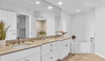3370 Hidden Bay Dr 1002, Aventura, FL 33180