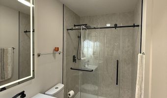 15 Shakespeare Dr, Albrightsville, PA 18210