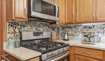 12840 Saunders Rd, Anchorage, AK 99516