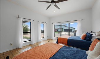 214 Bayview Dr, Aransas Pass, TX 78336