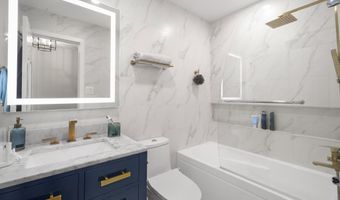5560 LANGSTON Blvd 63-E, Arlington, VA 22207