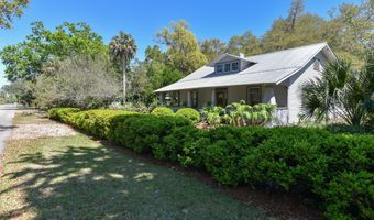 160 Ave C, Apalachicola, FL 32320