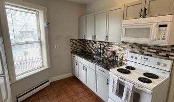 72 Grand St, Albany, NY 12202